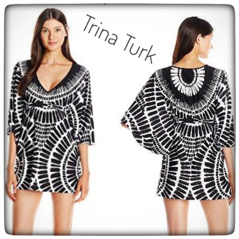 NWT ~ TRINA TURK B/W Geometric Print Cover…